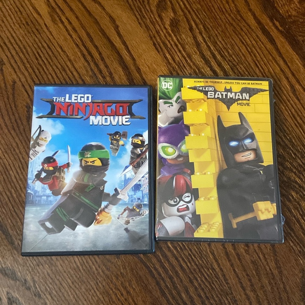 2 LEGO movies